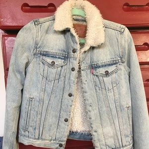 Levi Sherpa Jacket